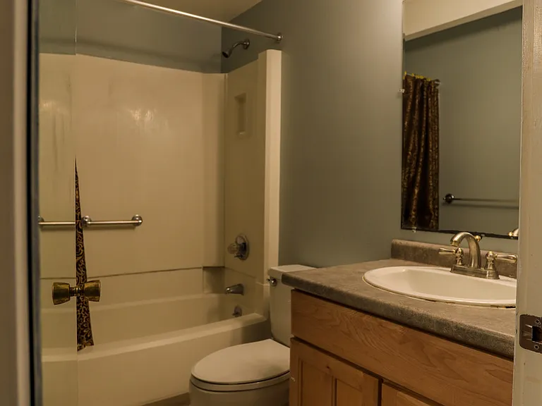 111 Brook Holw — Photo 19