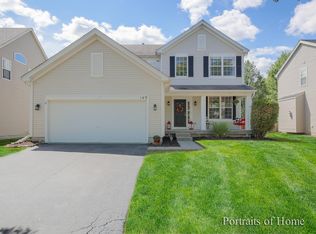 149 Gregory M Sears Dr, Gilberts, IL 60136