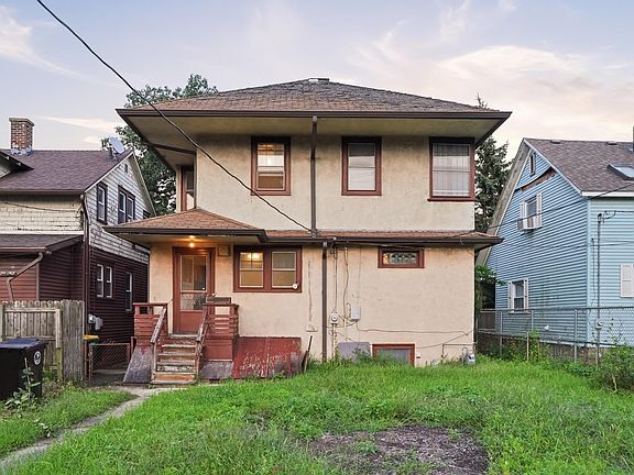 3rd image of 378 S Hancock St