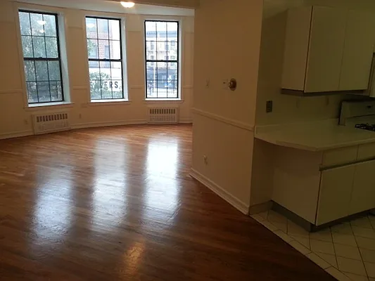 Rented by ZealEstate Group Inc | media 20