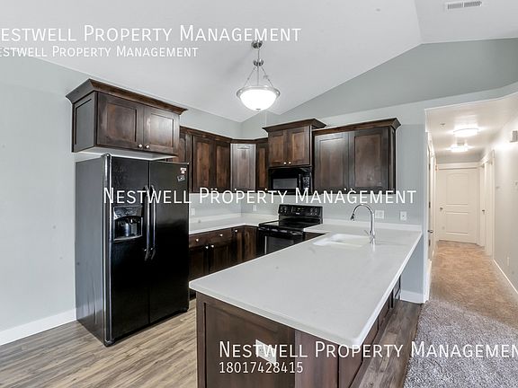 3rd image of 1045 S 1700 W Building 10
