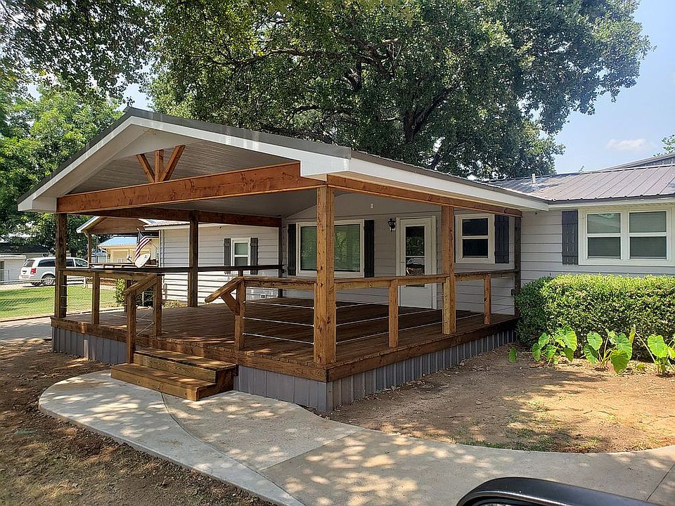 New 22 X 20 front porch