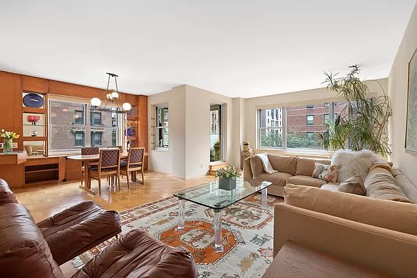 1st image of 20 E 9th St #5C