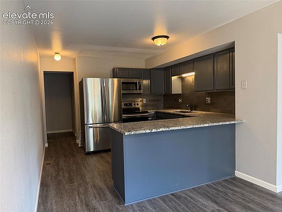 4th image of 6542 Foxdale Cir