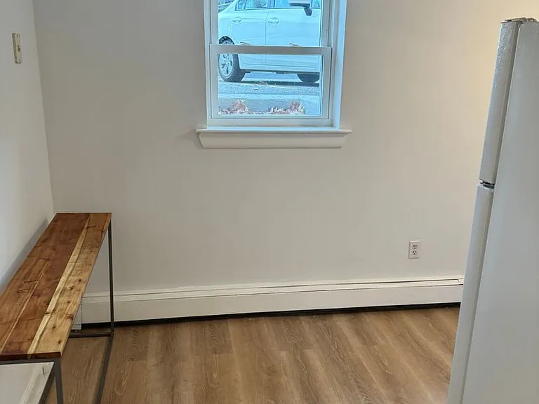 69 Selkirk Rd #1 — Photo 5