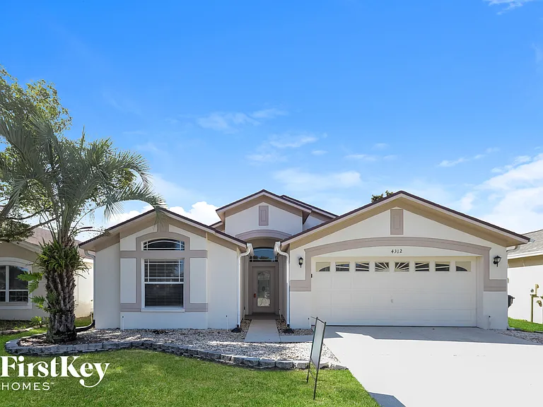 4312 Horseshoe Pick Ln — Photo 1