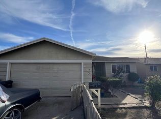450 Diane Dr, Manteca, CA 95336