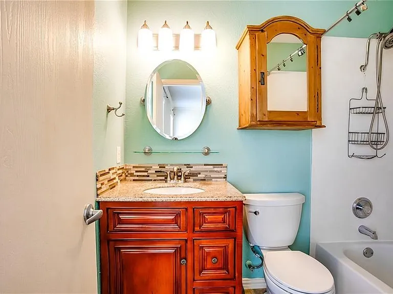 122 Quail Hollow Dr — Photo 19