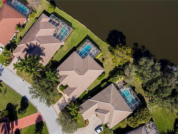 4th image of 14406 Silver Lakes Cir