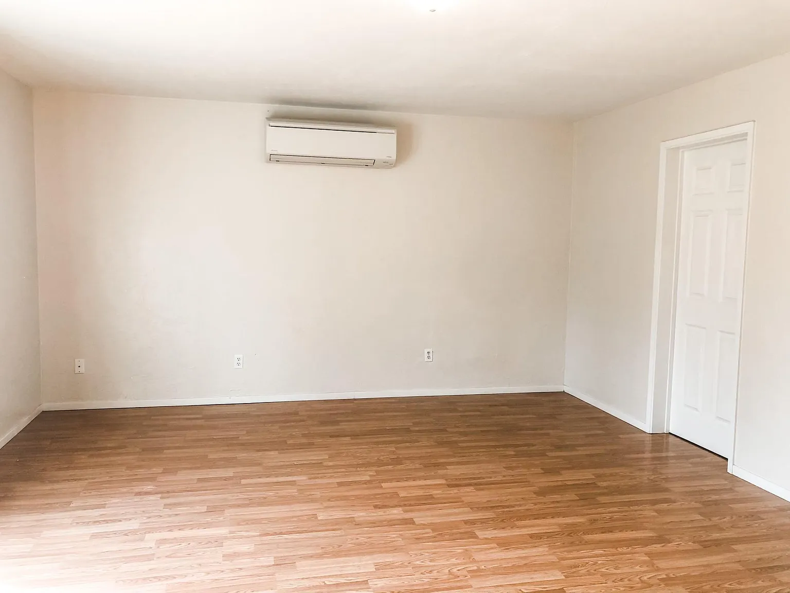 8904 Bell Ct — Photo 3