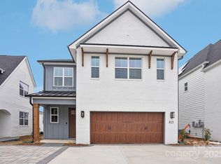 821 Terra Dr, Tega Cay, SC 29708