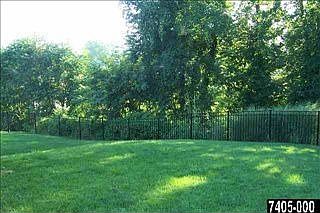 4th image of 115 Hedgewick Ln