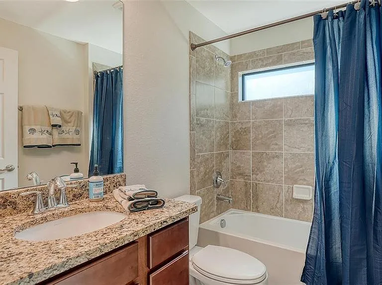 5537 Palmer Cir #201 — Photo 35