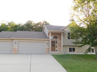 705 2nd Ave SW, Saint Joseph, MN 56374
