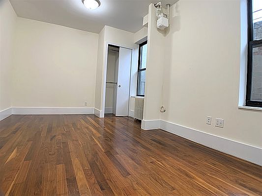 2nd image of 455 Hudson St #15A