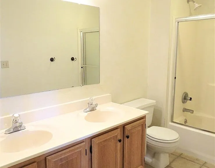 153 Melrose Ln — Photo 10
