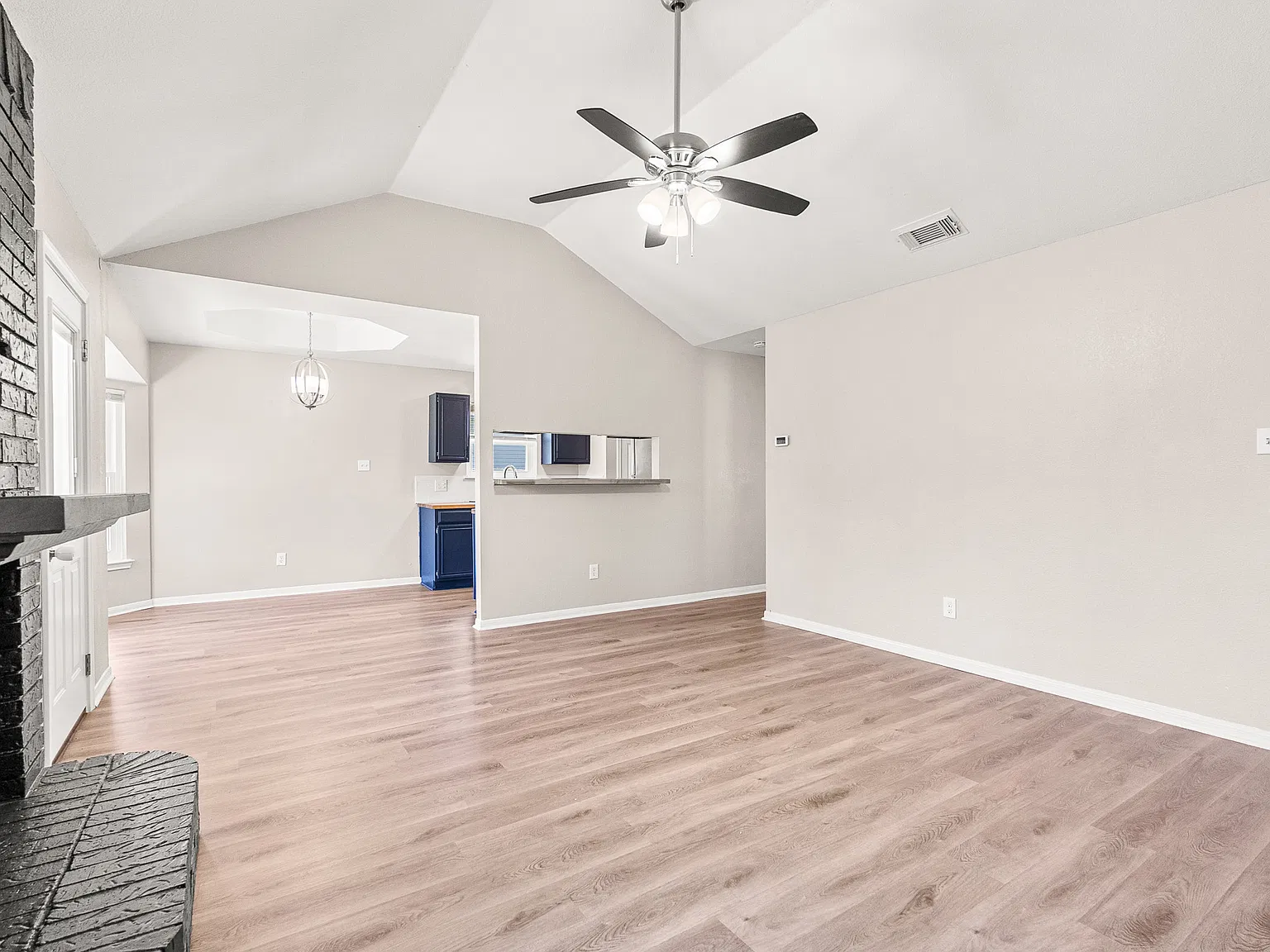 2703 Fieldstone Drive - 1 — Photo 4