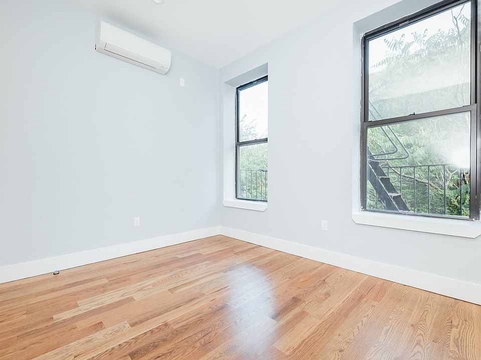 1st image of 234A Vernon Ave #4