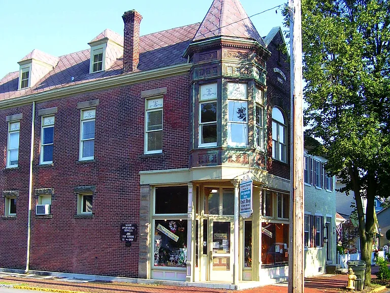 FRONT 4TH ST_11062017