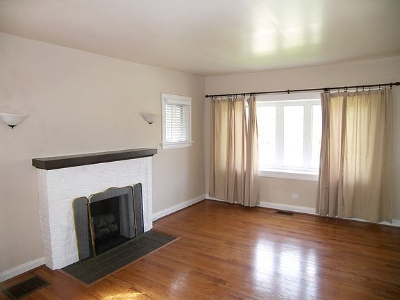 3rd image of 6647 Palmetto St