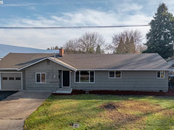 2014 NE Galloway St, McMinnville, OR 97128