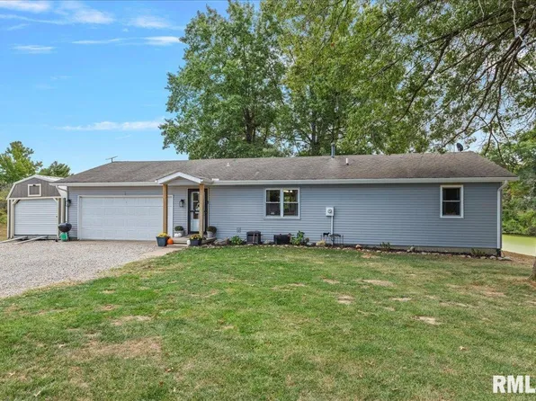 13260 Hall Dr, Mechanicsburg, IL 62545