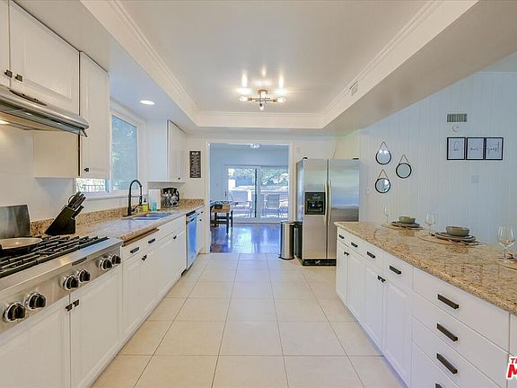 4th image of 6058 Shirley Ave