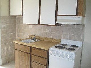 4th image of 9508 Glenlake Ave APT 105
