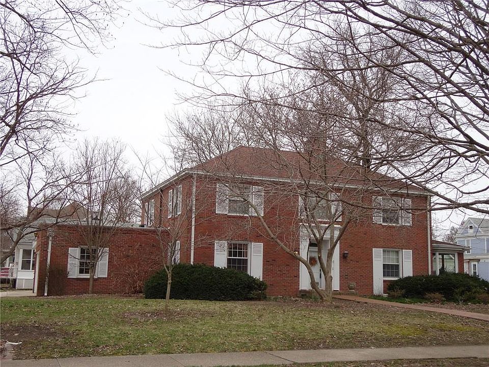 1st image of 115 NW 3rd St