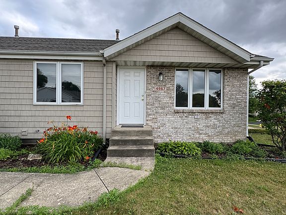 2nd image of 4967 Christy Cir