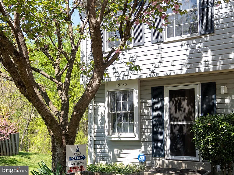 19130 Partridge Wood Dr — Photo 1