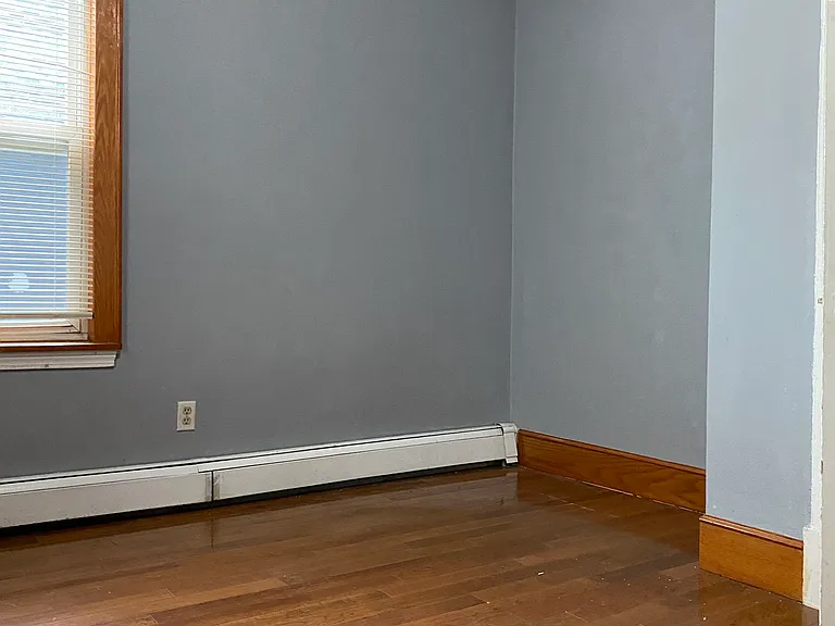 56 Green St #1 — Photo 5