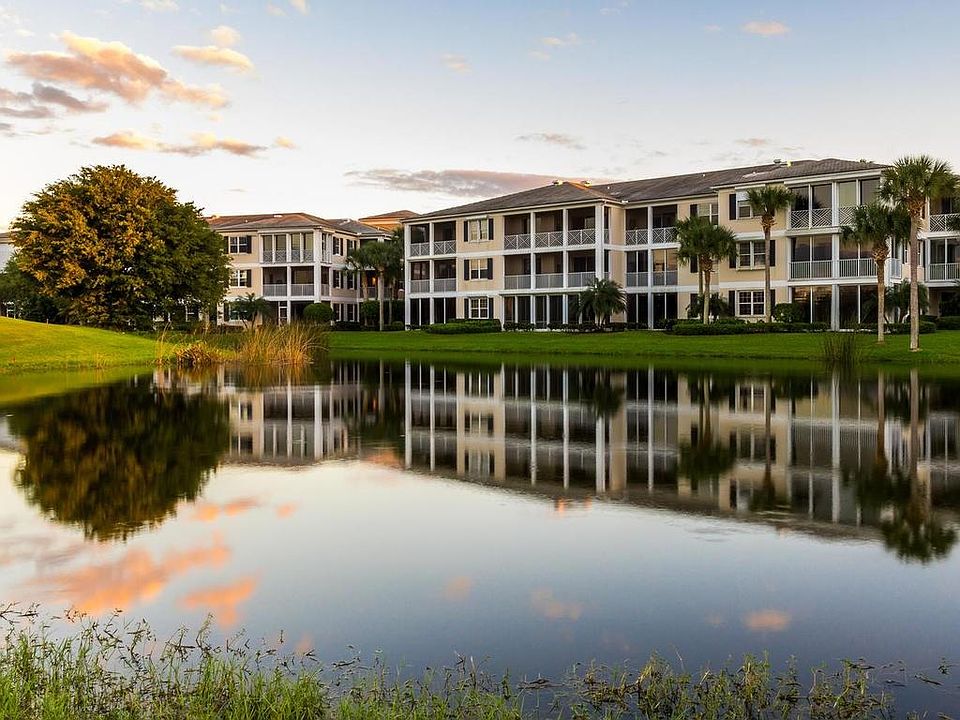 1st image of 4775 S Harbor Dr APT 303