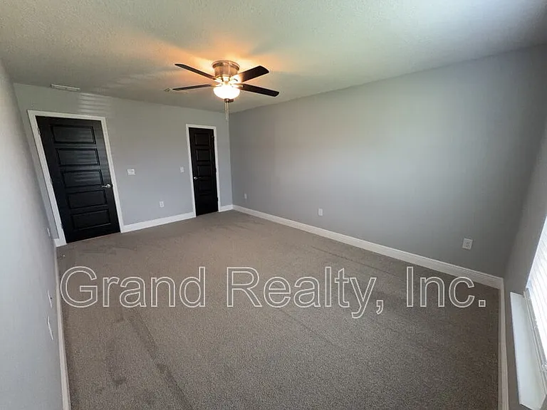 6264 Pineapple Dr — Photo 20