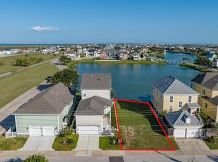 10108 Schaper Rd, Galveston, TX 77554