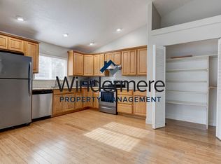 479 Cox Dr, Coupeville, WA 98239