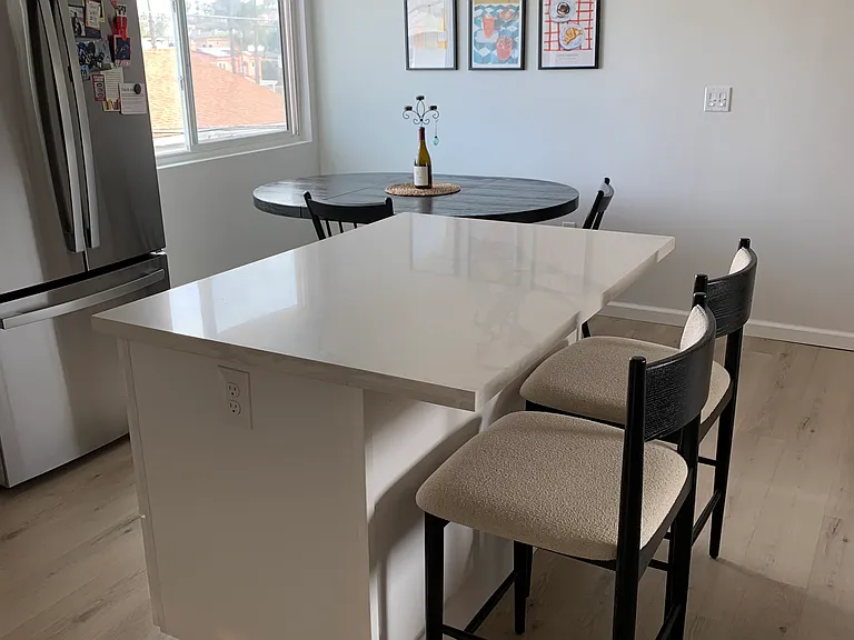 4930 Del Mar Ave #207 — Photo 2