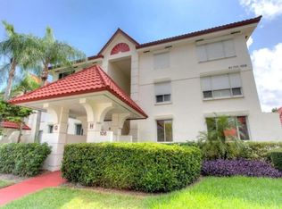 106 Half Moon Cir APT G3, Hypoluxo, FL 33462