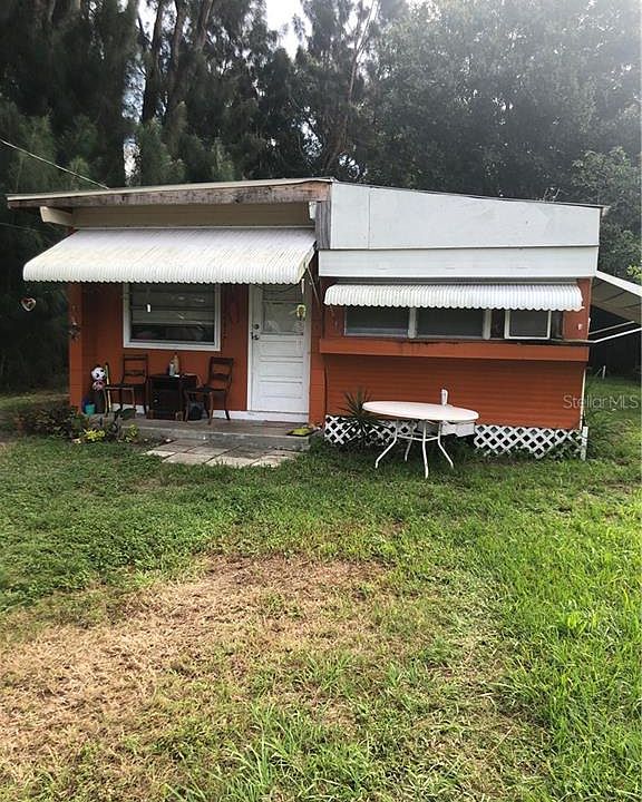 1st image of 108 Portia St