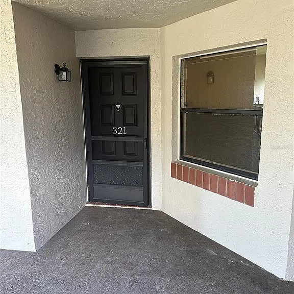 2971 Estancia Blvd #321 — Photo 2