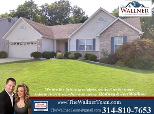 474 Winter Park Dr, O'Fallon, MO 63366