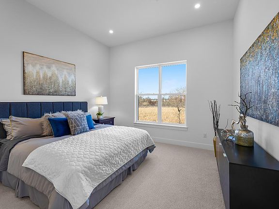 4th image of 5310 Trail Vista Dr
