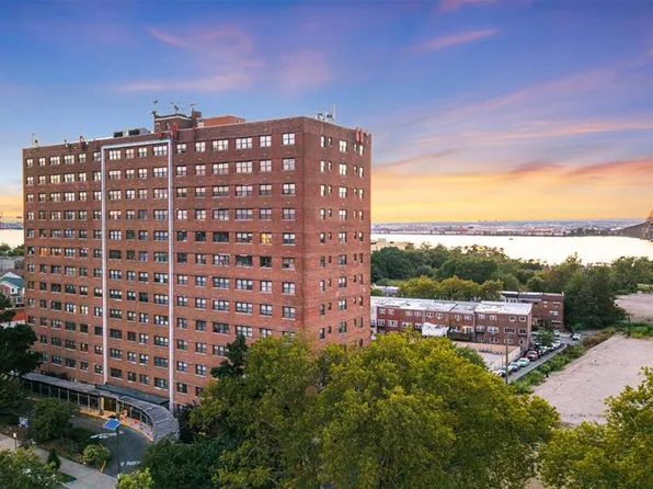 1225 John F Kennedy Blvd Unit 9H, Bayonne, NJ 07002