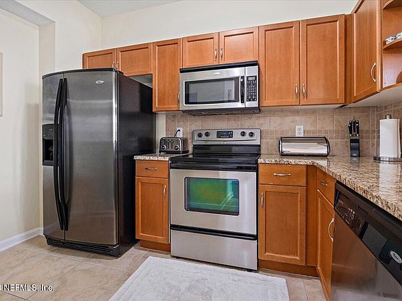 3rd image of 10435 MIDTOWN Parkway #433