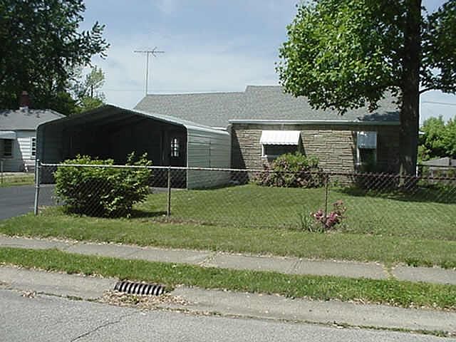 1st image of 3062 S Villa Ave