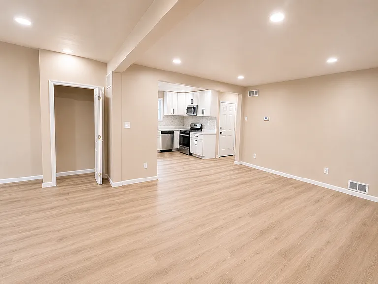 3347 Webb St — Photo 2