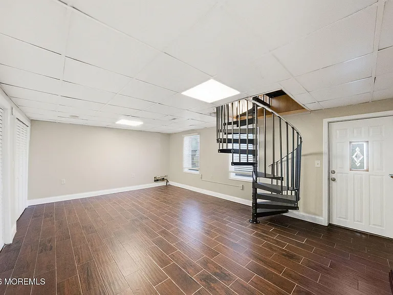 11 Gladney Ave — Photo 12