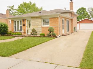 9141 Massasoit Ave, Oak Lawn, IL 60453