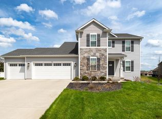 672 Lambert Dr, Slinger, WI 53086