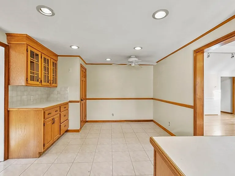 72 Cambridge Rd #2 — Photo 12